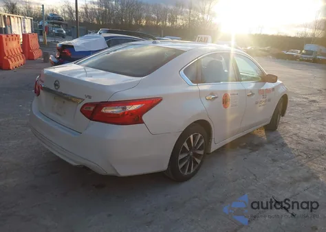 2017 Nissan Altima 2.5 Sv из США, поврежденный, VIN 1N4AL3AP3HC285236